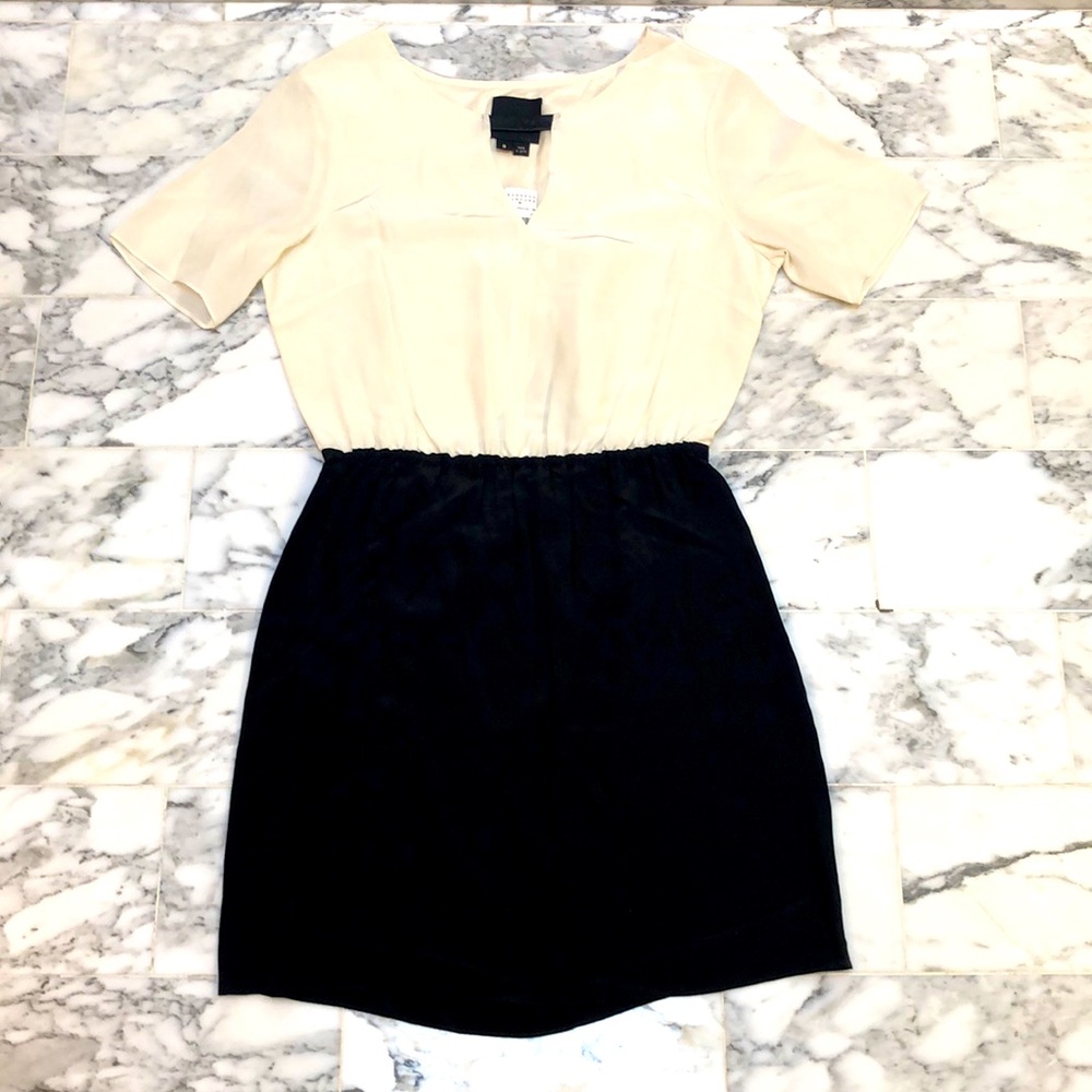 NWT short sleeve silk dress